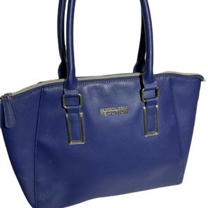 Kenneth Cole Reaction Shoulder Bag